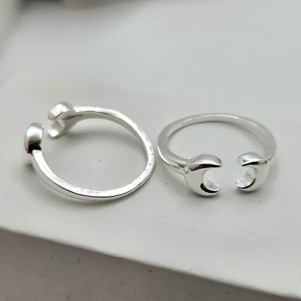 Crescent_Moon_Toe_Ring_For_Women