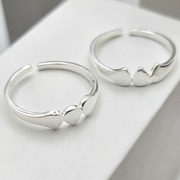 Sterling_Silver_Three-Heart_Adjustable_Toe_Ring