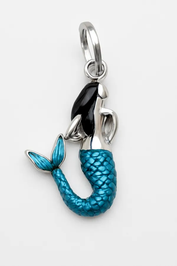 Azure_Siren_Pendant