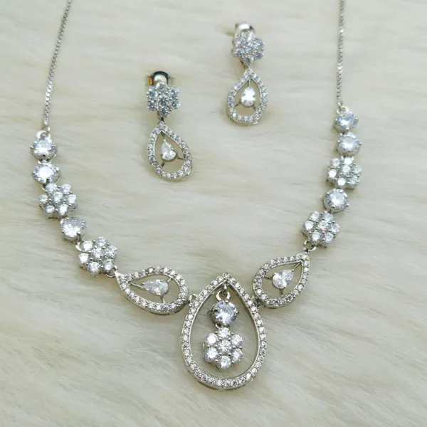 Sterling_Silver_Petal_Drop_Necklace_Set
