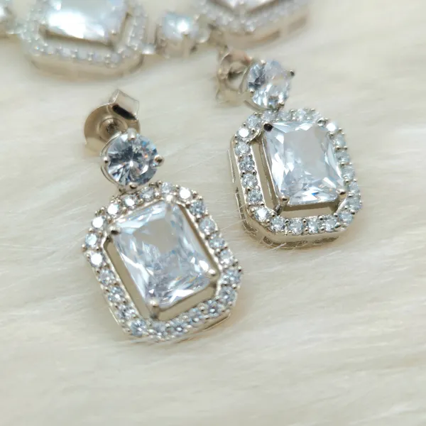 Sterling_Silver_Radiance_Necklace
