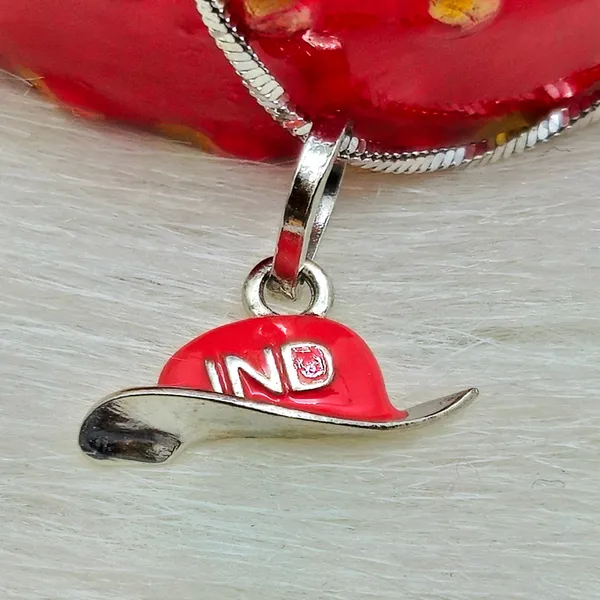 Indie_Red_Hat_Charm_Pendant