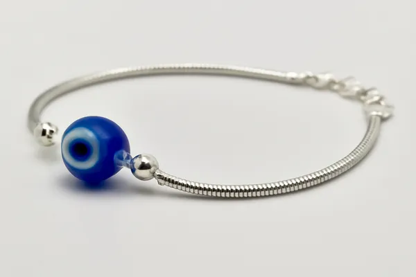 Sterling_Silver_Snake_Chain_Anklet_With_A_Blue_Evil_Eye_Bead