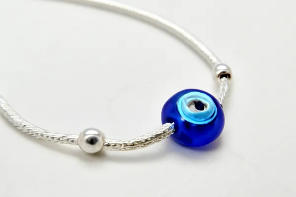 Sterling_Silver_Snake_Chain_Anklet_With_A_Blue_Evil_Eye_Bead
