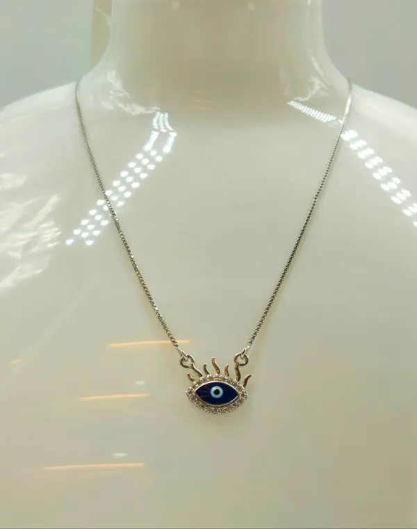Silver_Evil_Eye_With_Sun_Rays_Pendant