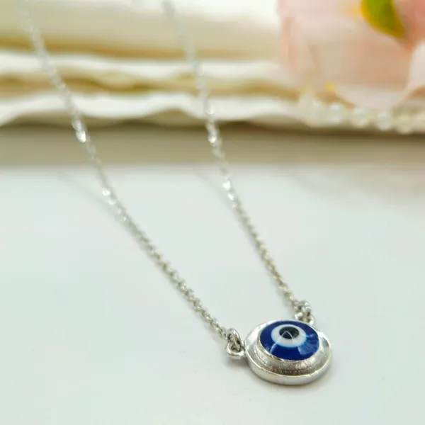 Silver_Evil_Eye_Disc_Pendant