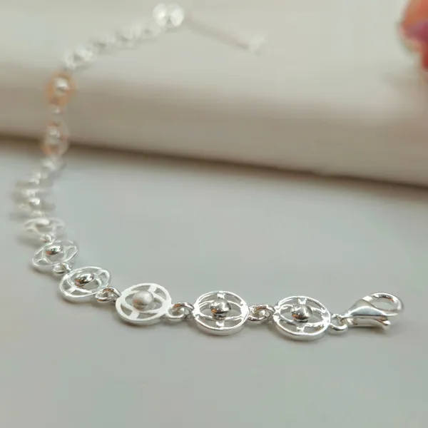 Silver_Geometric_Round_Link_Bracelet