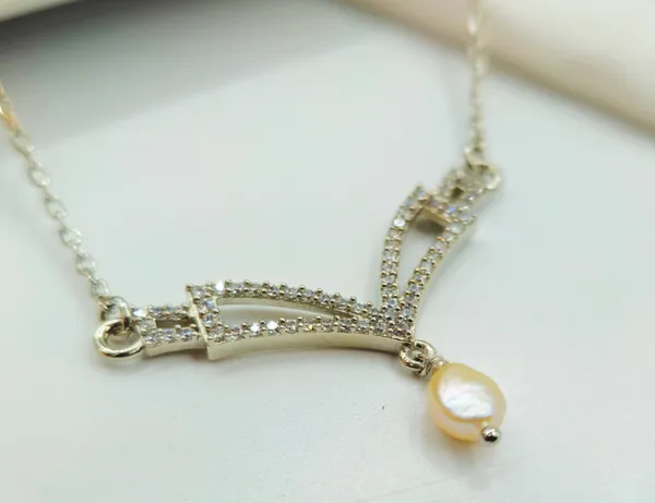 Art_Deco_Style_Pave_Chevron_Pendant_With_Pearl_Drop