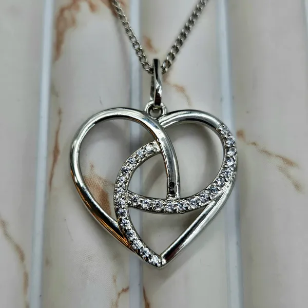 Sterling_Silver_Celtic_Knot_Heart_Pendant