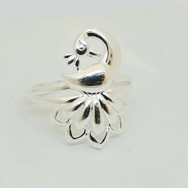 Fancy_Peacock_Ring