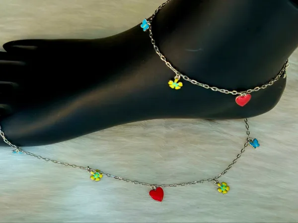Silver-Toned_Heart,_Flower,_And_Butterfly_Charm_Anklet