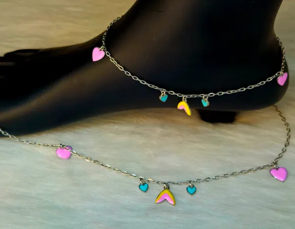 Silver-Toned_Mermaid_Tail_And_Colorful_Heart_Charm_Anklet