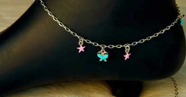 Silver-Toned_Pink_Star_And_Blue_Butterfly_Charm_Anklet