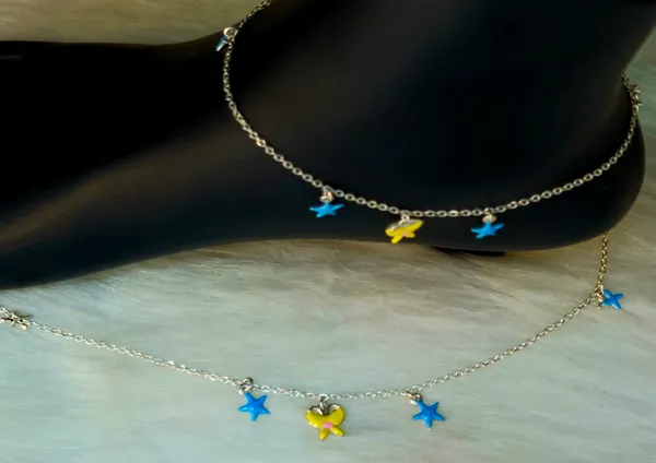 Silver-Toned_Yellow_Butterfly_And_Blue_Star_Charm_Anklet