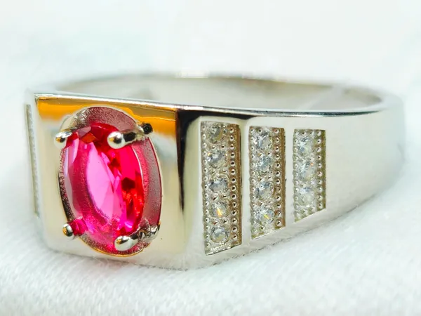 The_Gentleman'S_Fuchsia_Signet_Ring