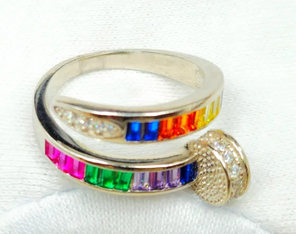 Rainbow_Serpent_Coil_Ring
