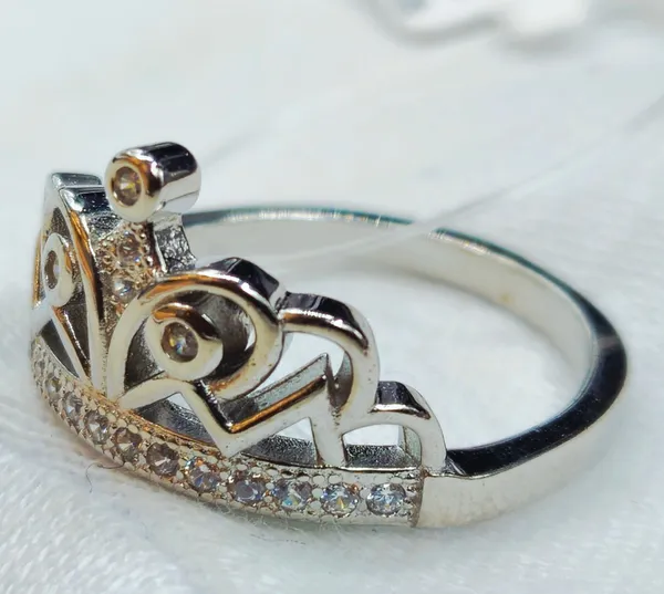 Queen'S_Crown_Ring__For_Women