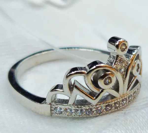 Queen'S_Crown_Ring__For_Women