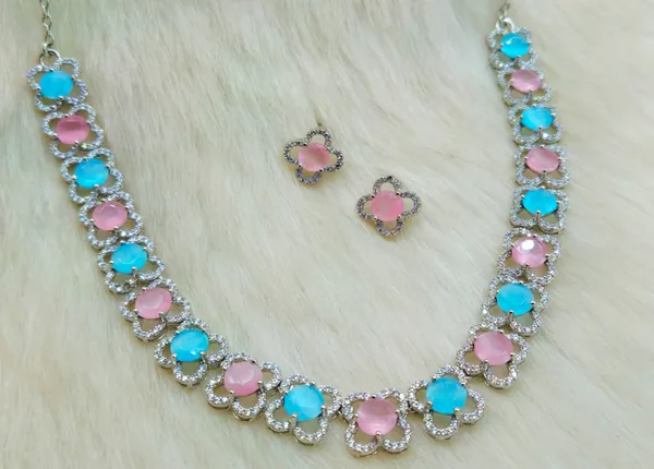 Pastel_Blossom_Necklace