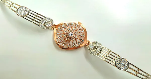 Radiant_Blossom_Silver_Bracelet