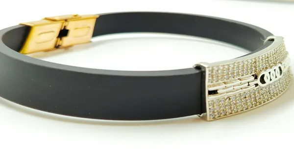 Audi-Inspired_925_Silver_Elastic_Bracelet