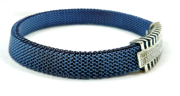 Blue_Luxe_Grid_Bracelet