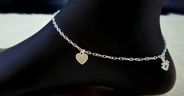 Heart_Shaped_Charms_Anklet