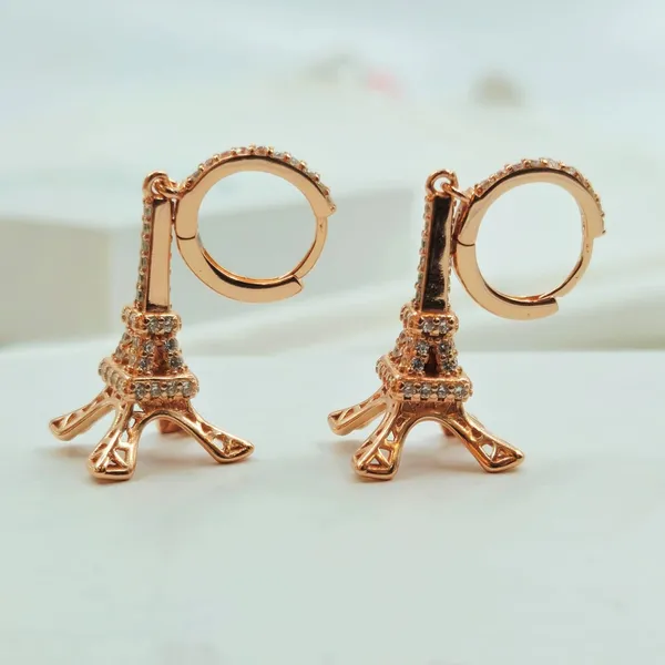 Parisian_Glam_Eiffel_Tower_Hoop_Earrings