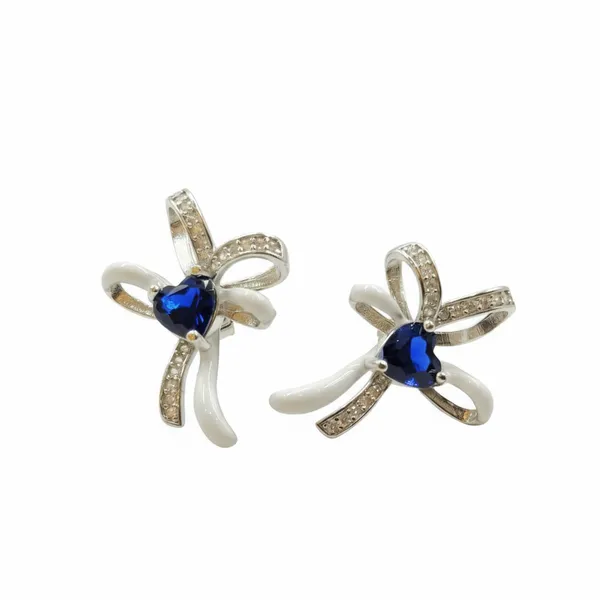 Sapphire_Heart_Ribbon_Studs