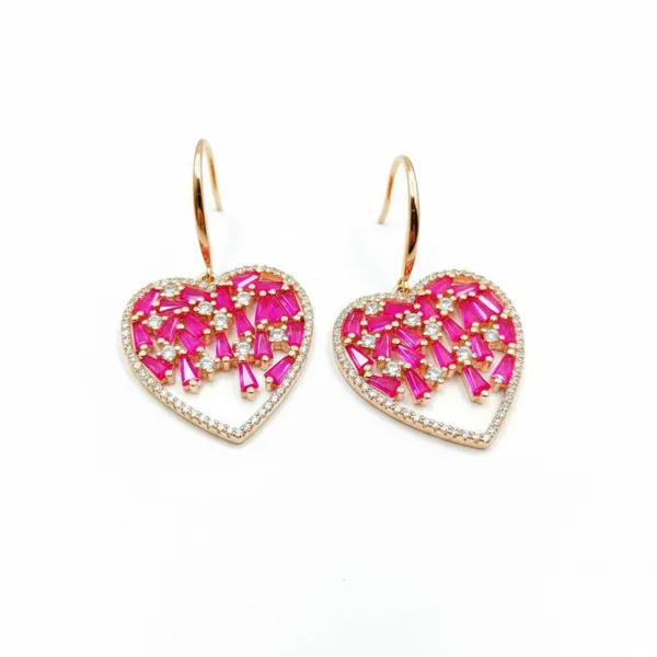 Rose_Radiance_Heart_Hoops