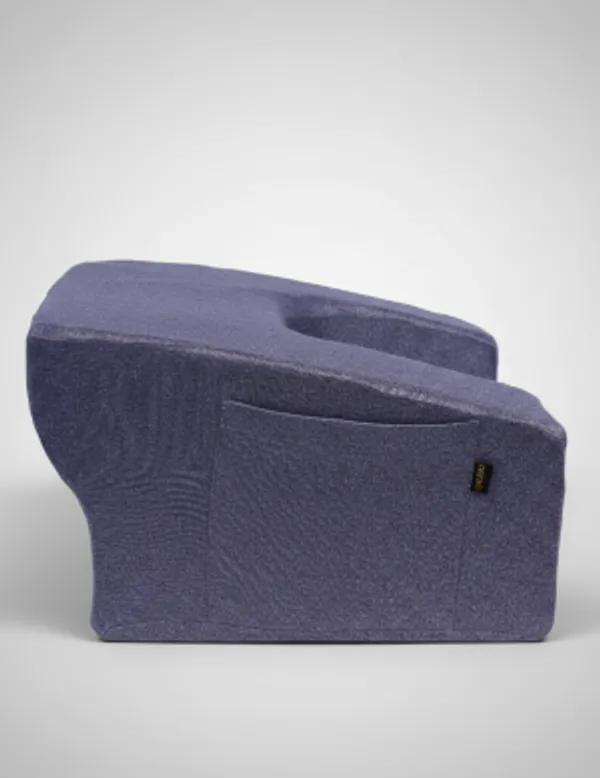 Grey_High_Resilience_HR_Foam_Lap_Desk_Pillow_Working_On_Laptop_From_Bed_Or_Sofa