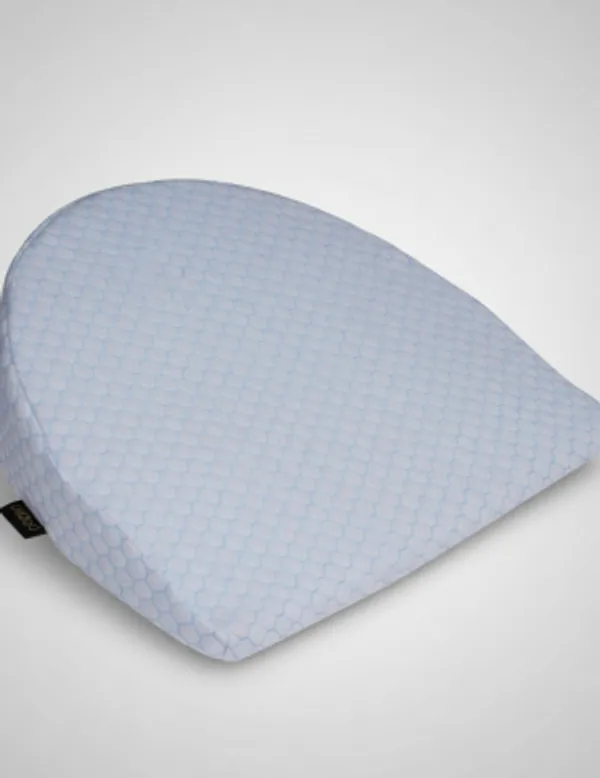 White_Memory_Foam_Pregnency_Pillow_And_Safe_Positioning