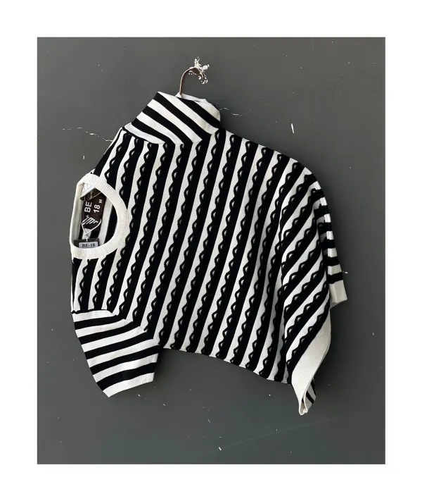 Black_&_White_Round_Neck_Cotton_Designer_Imported_T-Shirt_For_Men