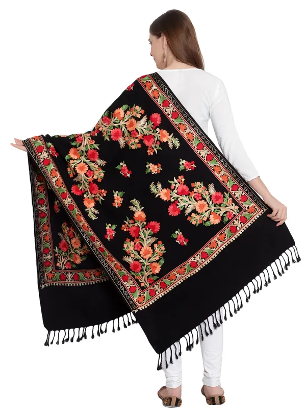 Black_Woolen_Shawl_For_Women