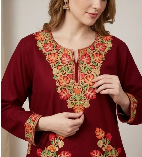 Maroon_Woolen_Phiran_For_Women