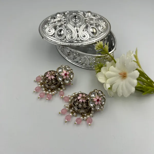 Baby_Pink_Classic_Kundan_Statement_Earrings