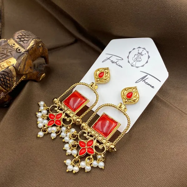 Latest_Stylish_Traditional_Mehndi_Polish_Red_Jhumka_Earrings_for_Women_&_Girls