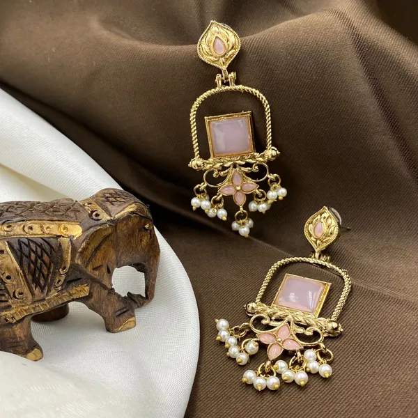 Latest_Stylish_Traditional_Mehndi_Polish_Baby_Pink_Jhumka_Earrings_for_Women_&_Girls