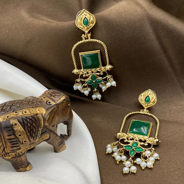 Latest_Stylish_Traditional_Mehndi_Polish_Green_Jhumka_Earrings_for_Women_&_Girls
