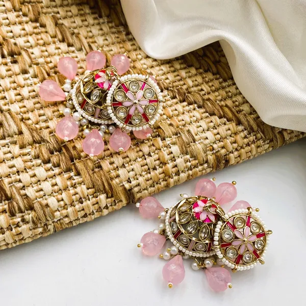Baby_Pink_Elegant_Kundan_Gold-Plated_Jhumka_Earrings