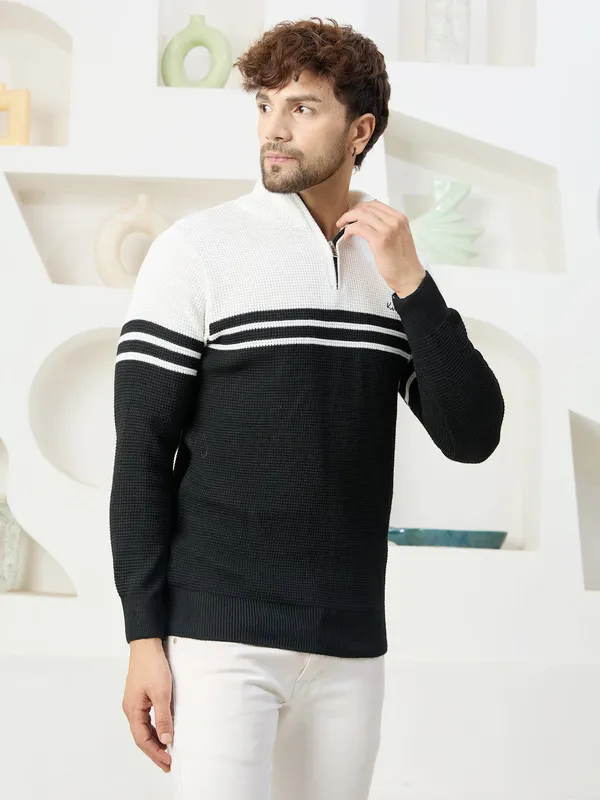 White_Mens_Half_Zipper_Self_Knitted_Striped_Sweater
