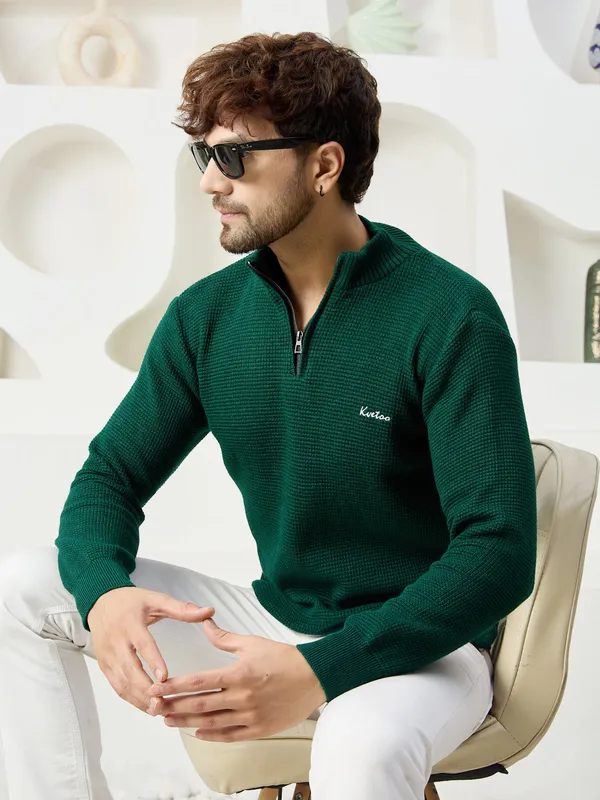 Bottle_Green_Men's_Half_Zipper_Self_Knitted_Plain_Sweater
