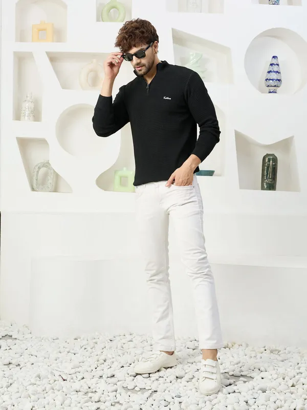Black_Mens_Half_Zipper_Self_Knitted_Plain_Sweater