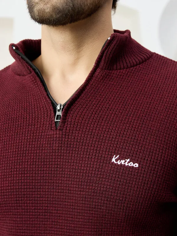Wine_Mens_Half_Zipper_Self_Knitted_Plain_Sweater