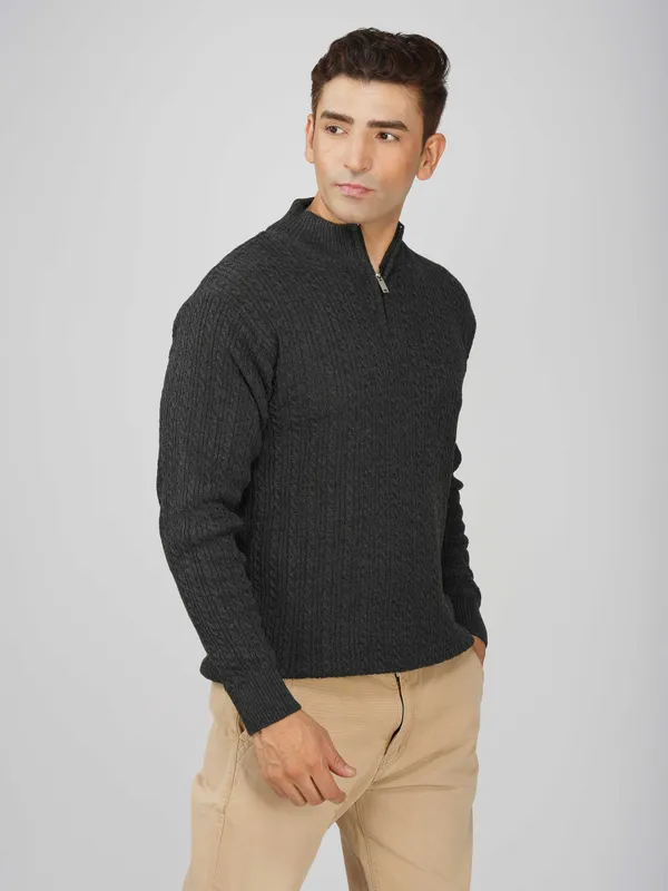 Dark_Grey_Men's_Quarter_Zip_Wool_Blend_Cable_Knit_Sweater_For_Winter