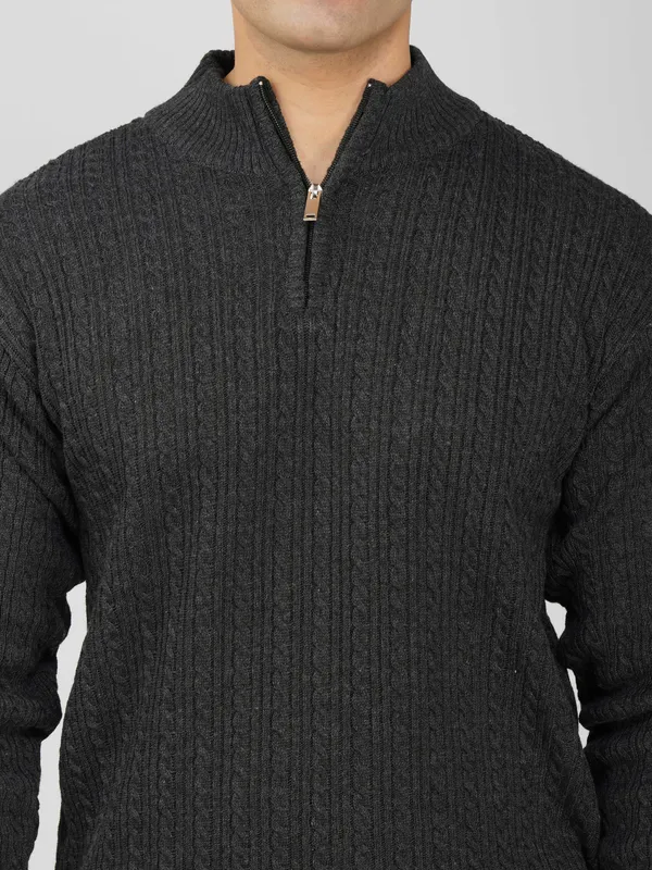 Dark_Grey_Men's_Quarter_Zip_Wool_Blend_Cable_Knit_Sweater_For_Winter