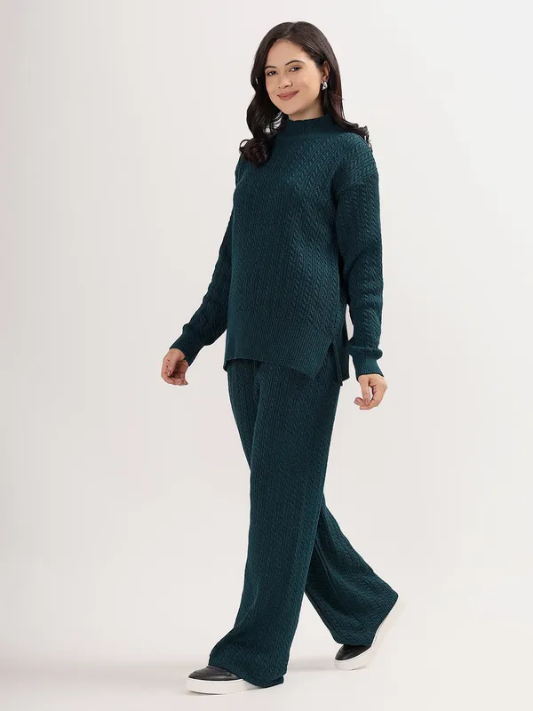 Peacock_Chic_Knit_Lounge_Set_For_Women_Winter_Co-Ord_With_Wide_Leg_Pants