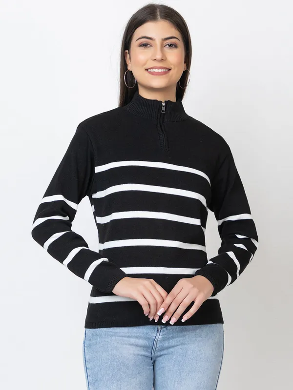 Black_Women_Half_Zipper_Striped