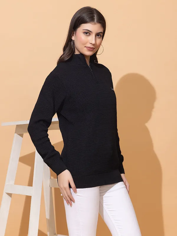 Black_Women_Half_Zipper_Self_Knitted_Sweater