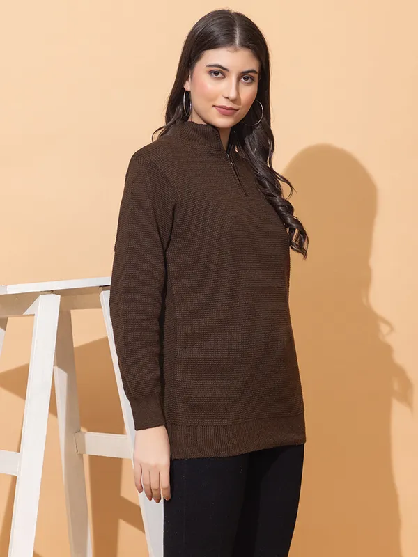 Brown_Women_Half_Zipper_Self_Knitted_Sweater